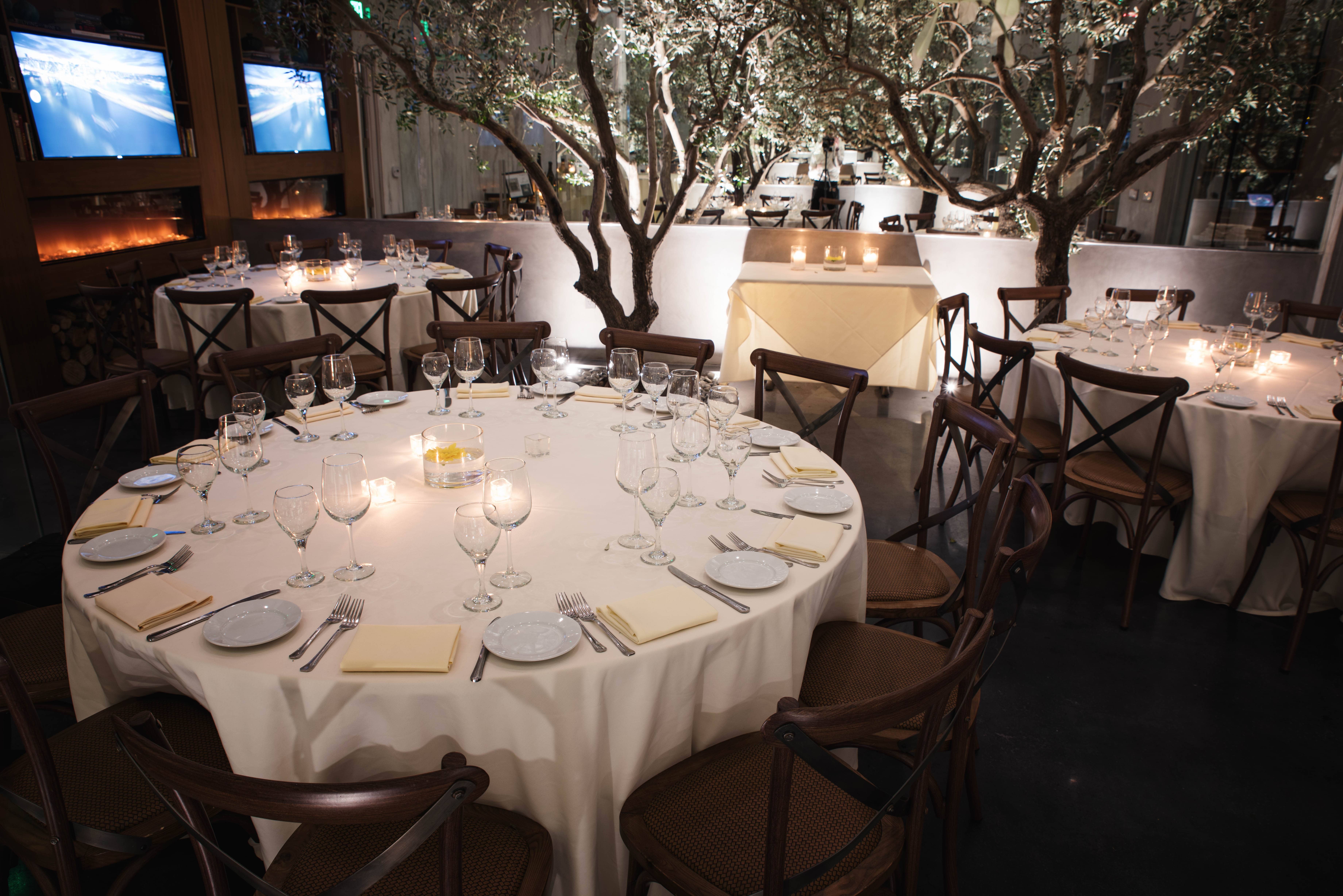 Il Pastaio - Private Dining Table Arrangement Il Pastaio - Private Dining Table Arrangement